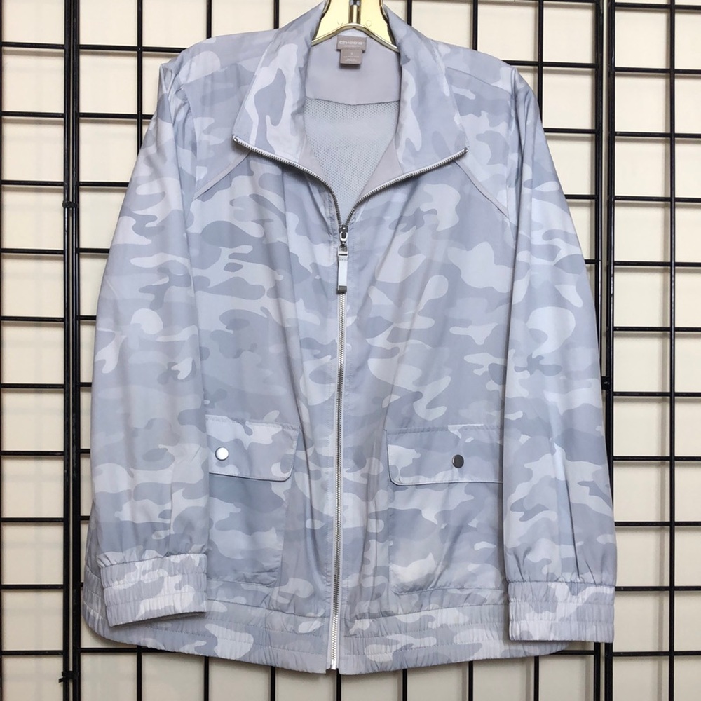 Chico’s Cammo Pattern Gray Lightweight Long Sleev… - image 2